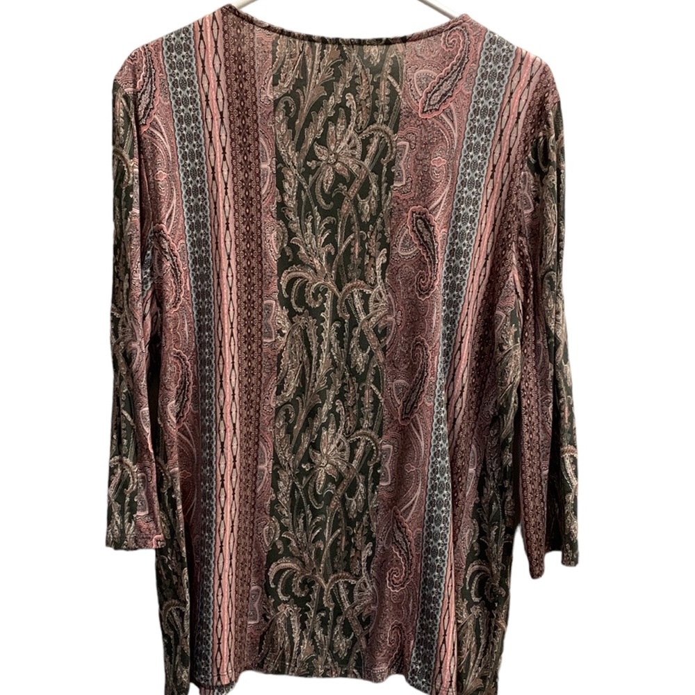 Chico’s 3/4 Sleeve Top with Scoop Neck Size Large - Picture 5 of 14